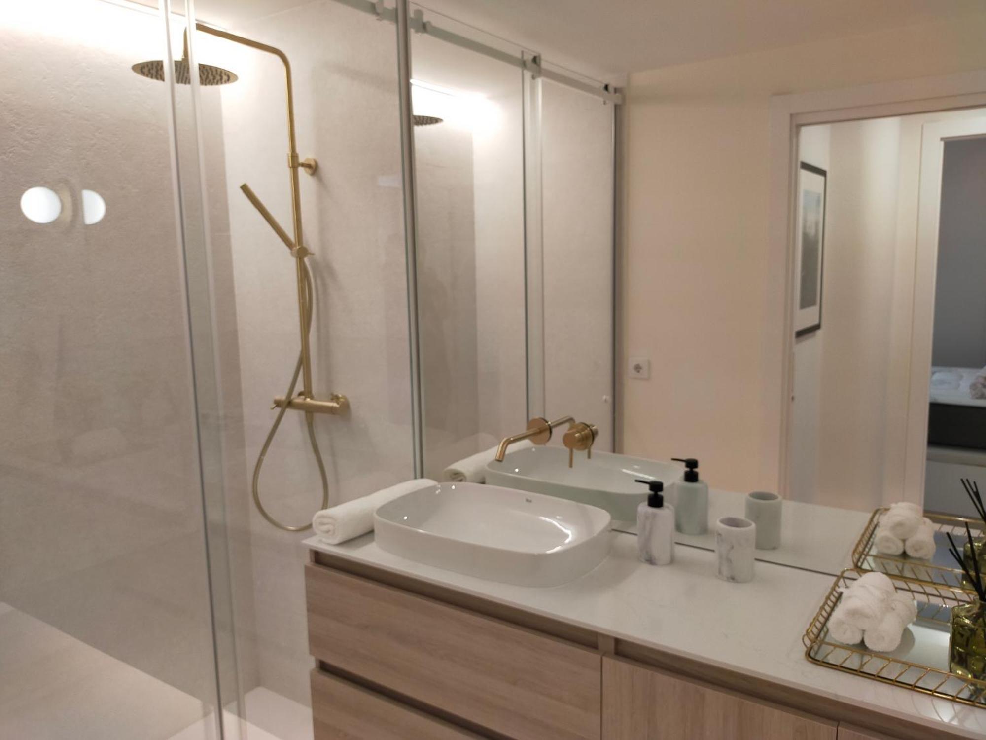 Plaza Espana Luxury Apartment Madrid