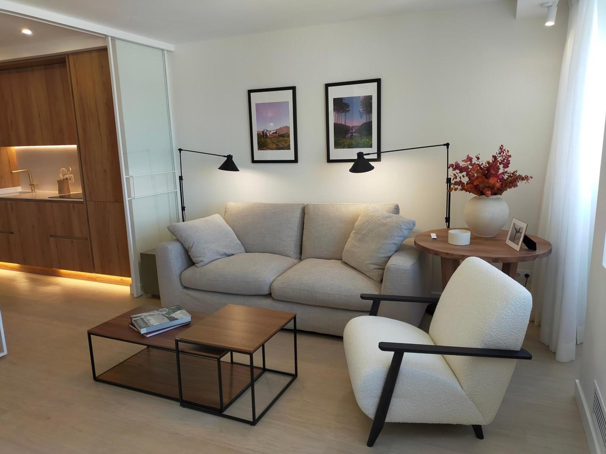 Plaza Espana Luxury Apartment *