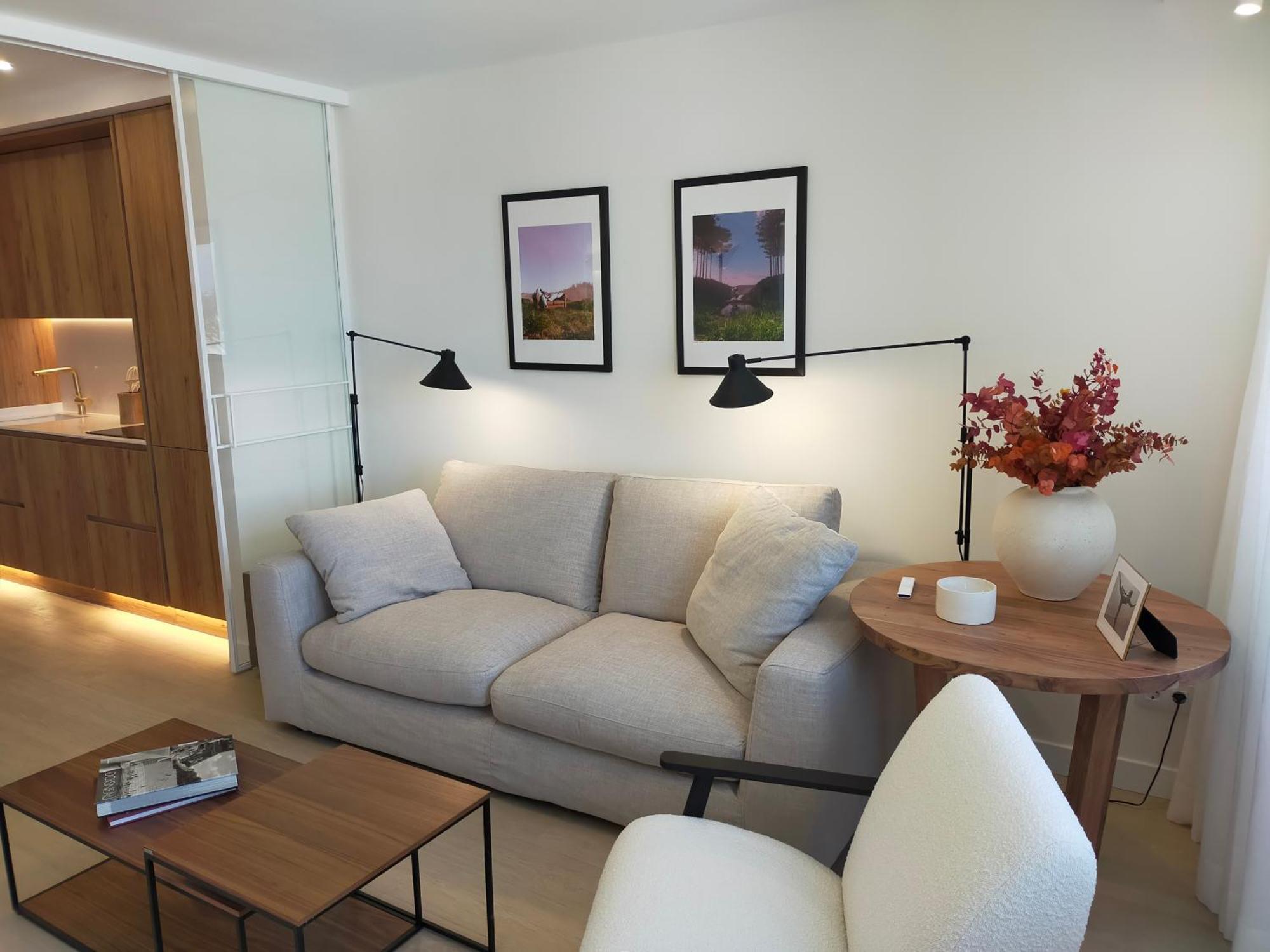 Plaza Espana Luxury Apartment *