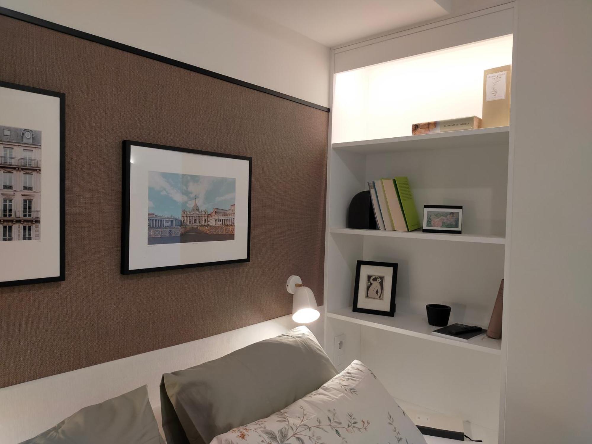 Plaza Espana Luxury Apartment