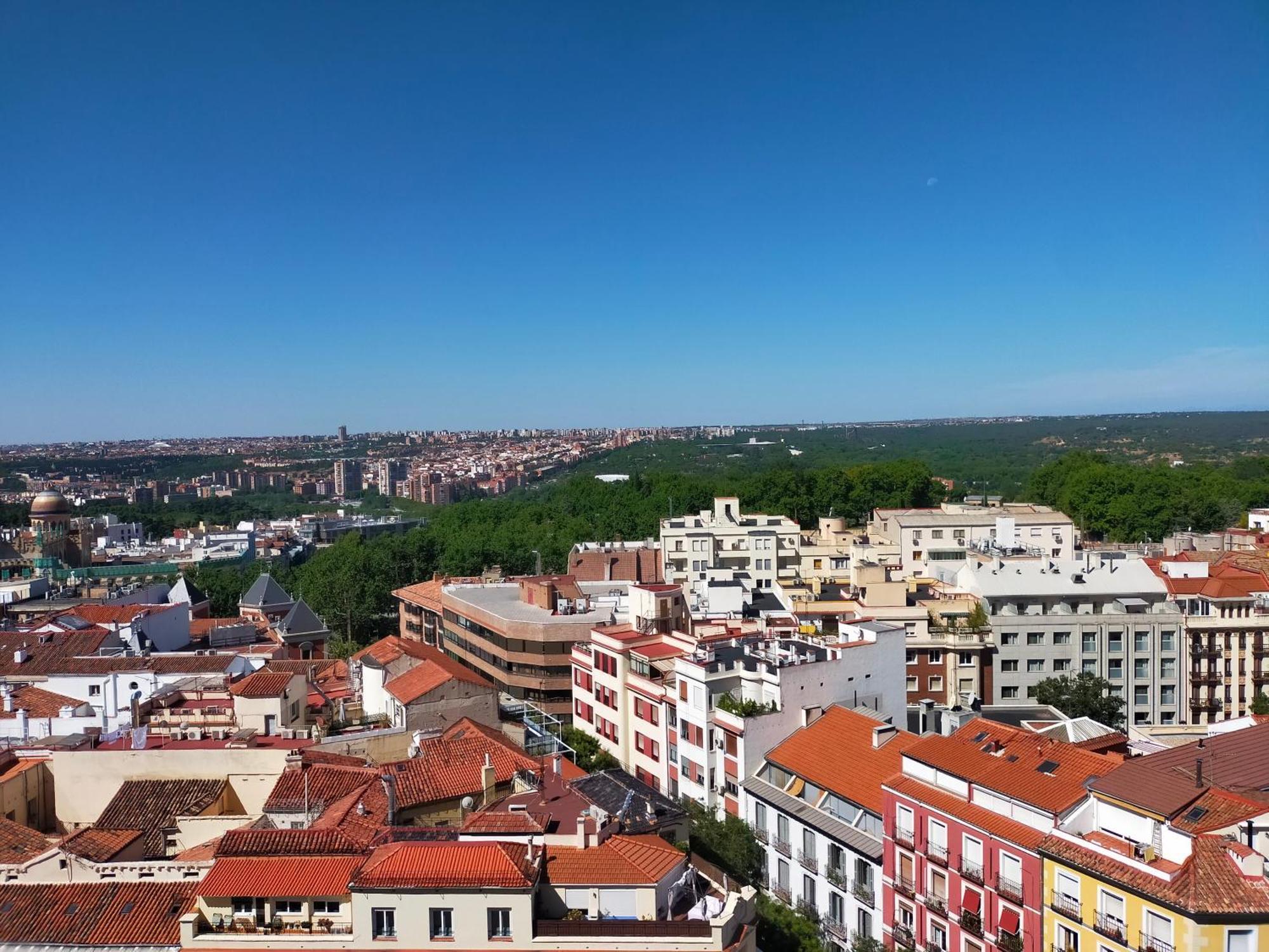 Plaza Espana Luxury Apartment *