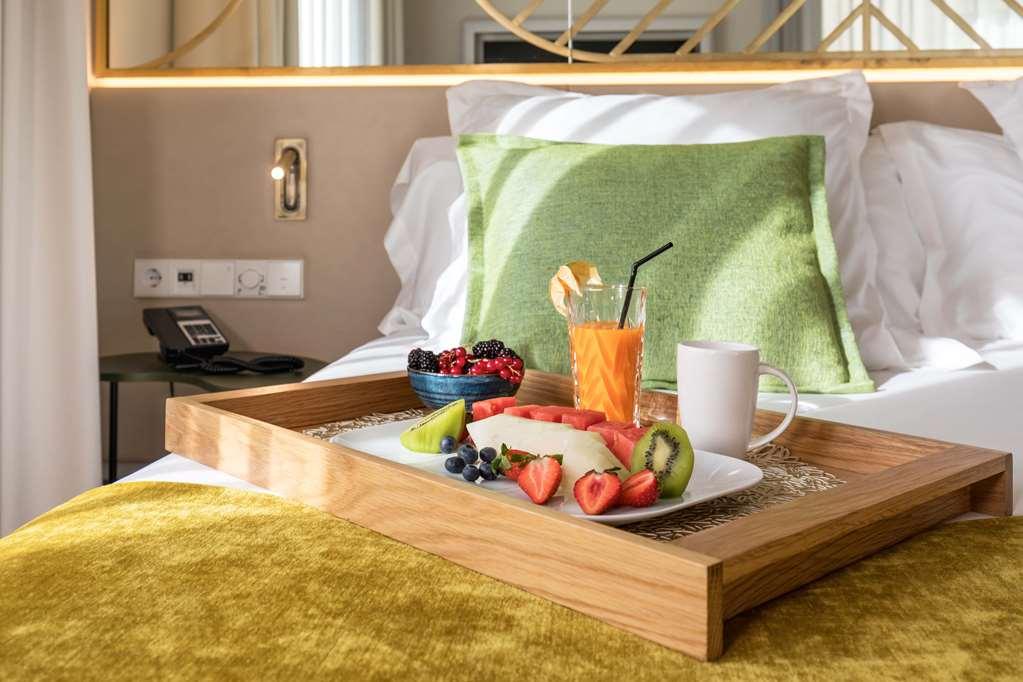 Barcelo Torre De Hotel 5*
