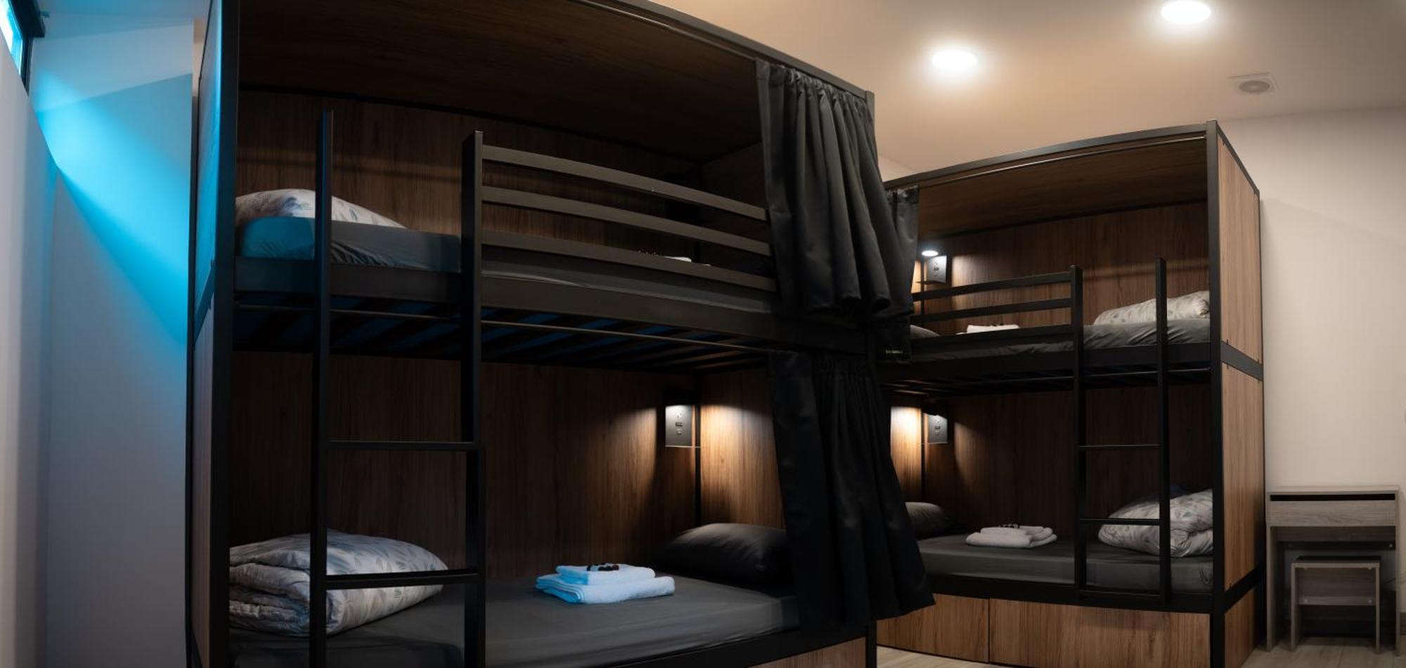 Hostel Only For Women Madrid-sol
