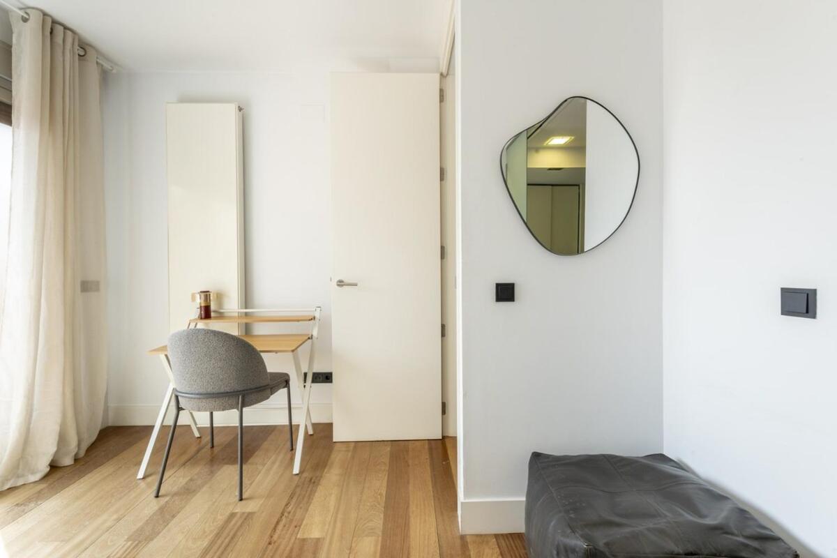 Temporary 3-bedroom Duplex In Downtown Bas15 * Madri