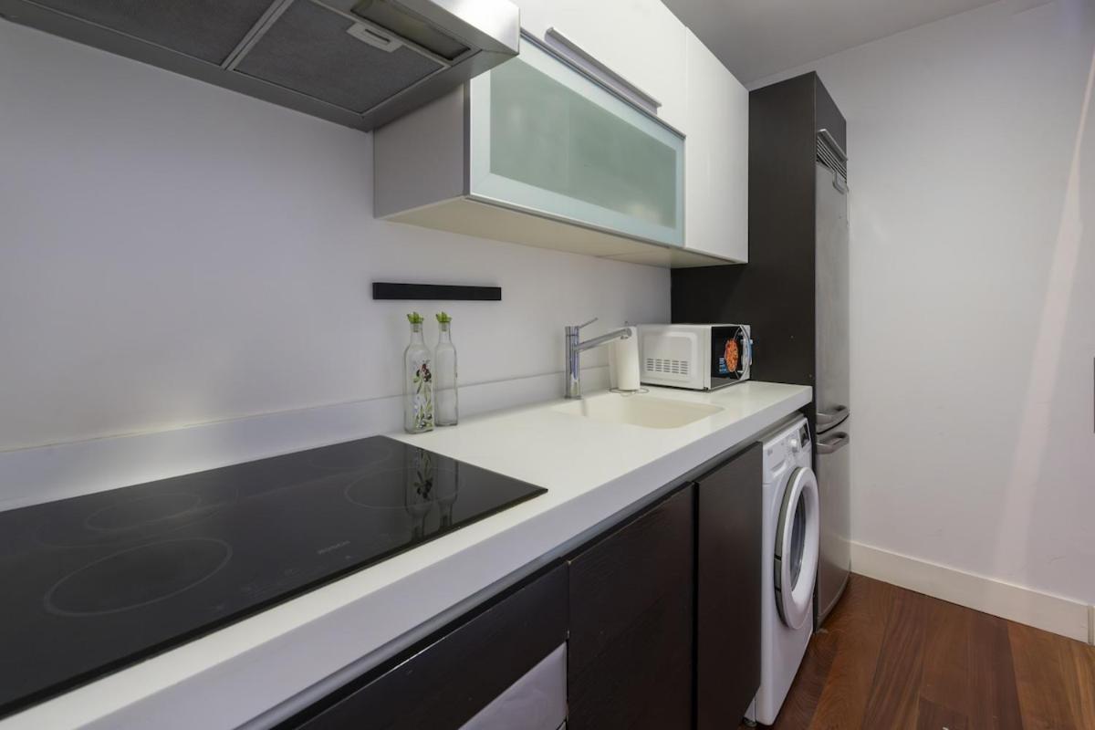 Temporary 3-bedroom Duplex In Downtown Bas15 Apartamento Madri