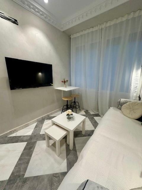 Encantador Estudio En Huertas Apartment *