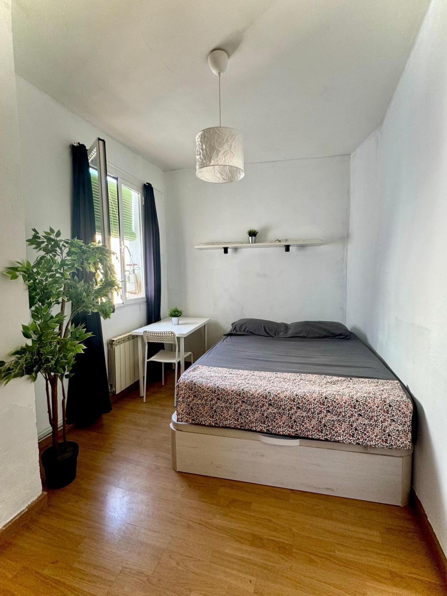Apartment Atico Con Encanto En Malasana - Quedate En El Corazon De *