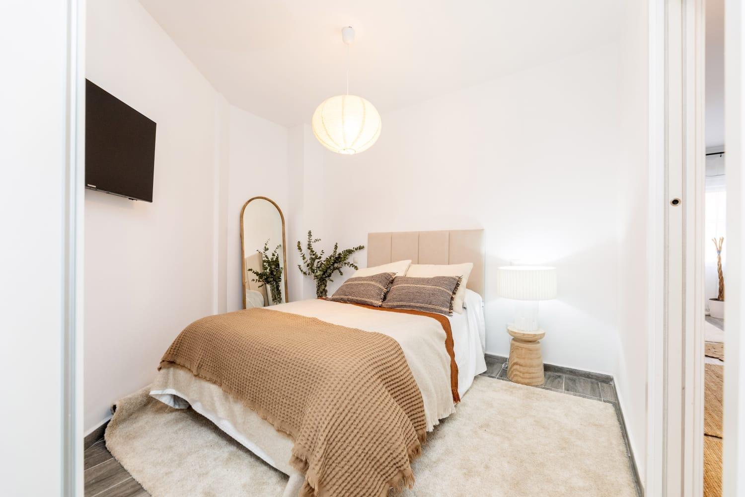 Bright Duplex In Residential Tetuan Madrid