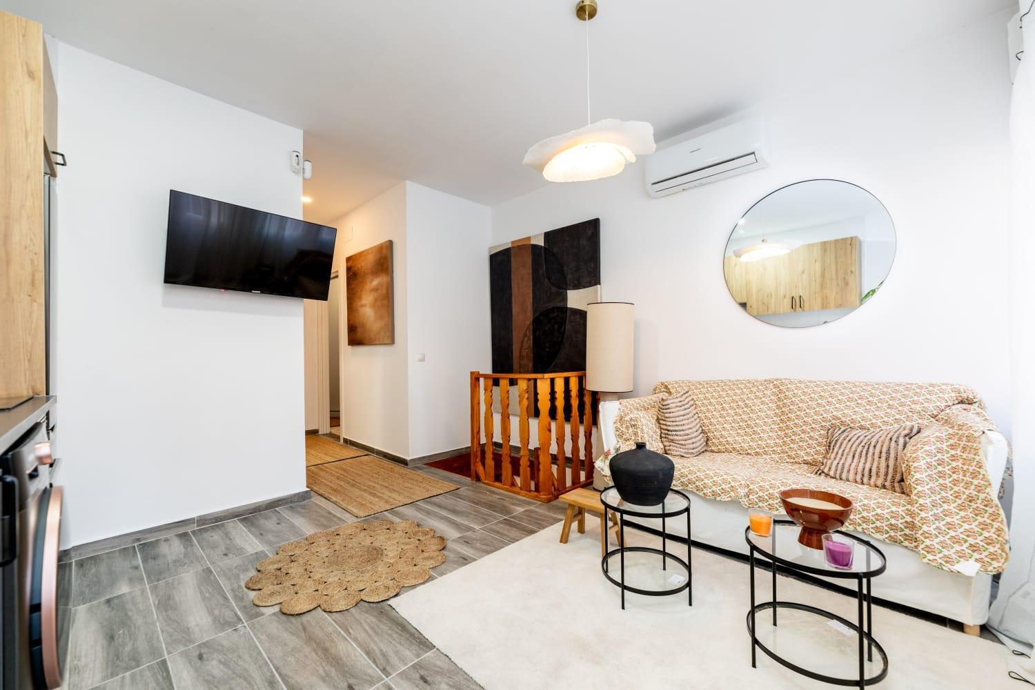 Bright Duplex In Residential Tetuan *