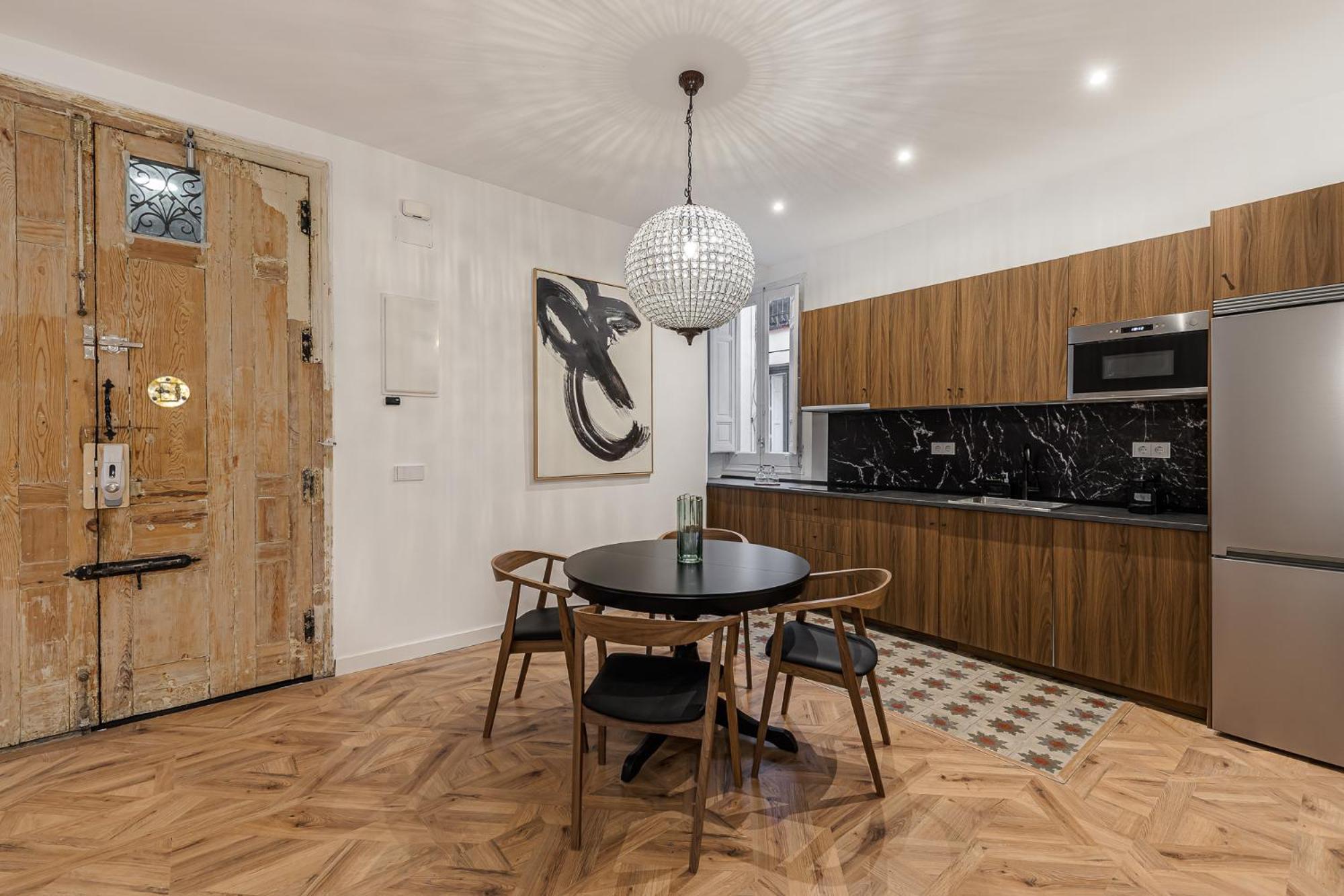 Apartment Queens Plaza Mayor Iv - Alquiler Corta Duracion *