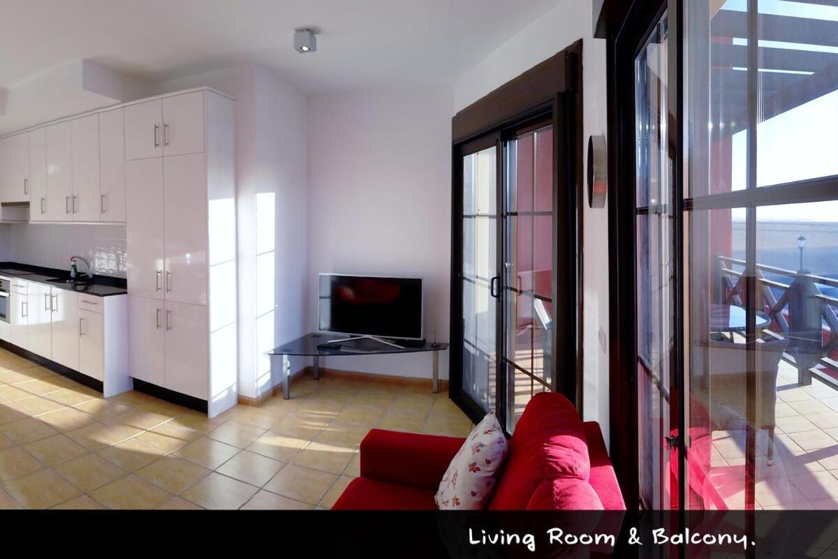 Cotillobay I And Ocean View Terrace Apartment Madrid