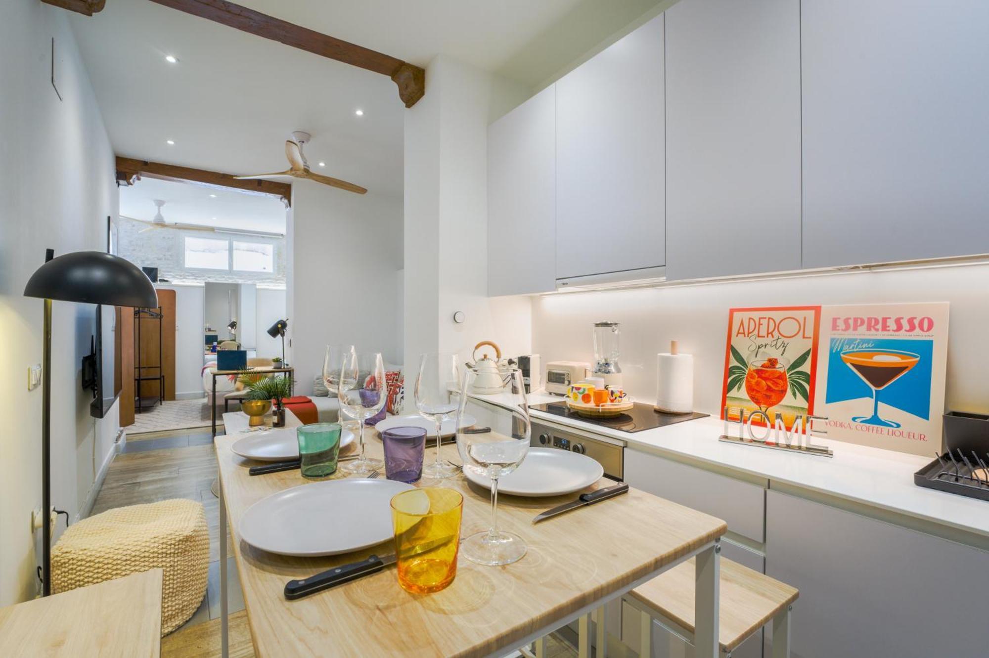 Apartment 3min Walk - Retiro & Atocha - Luxury District And Desk *