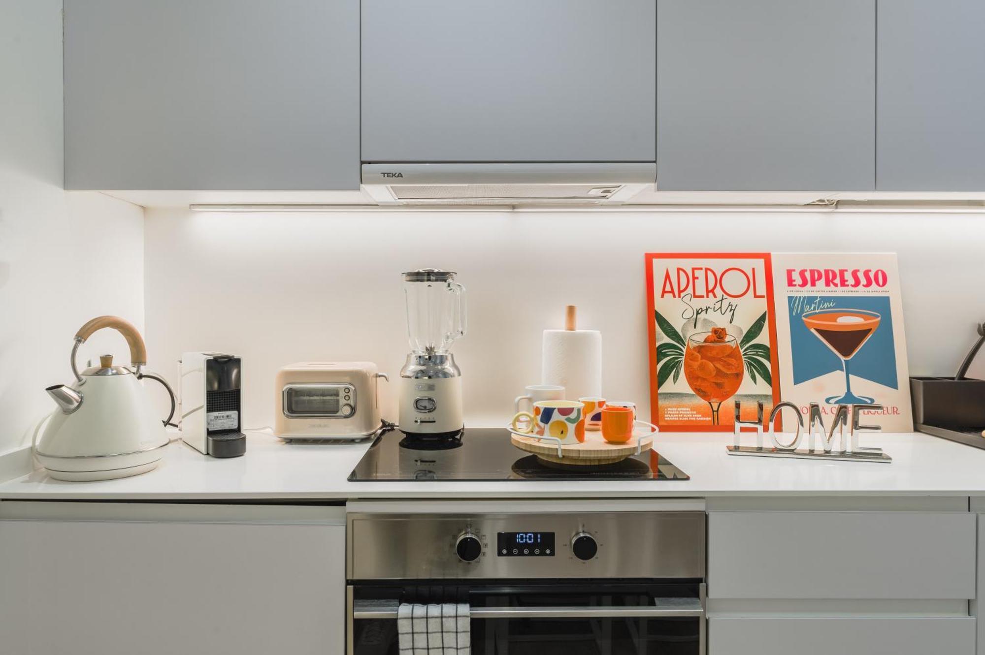3min Walk - Retiro & Atocha - Luxury District And Desk *