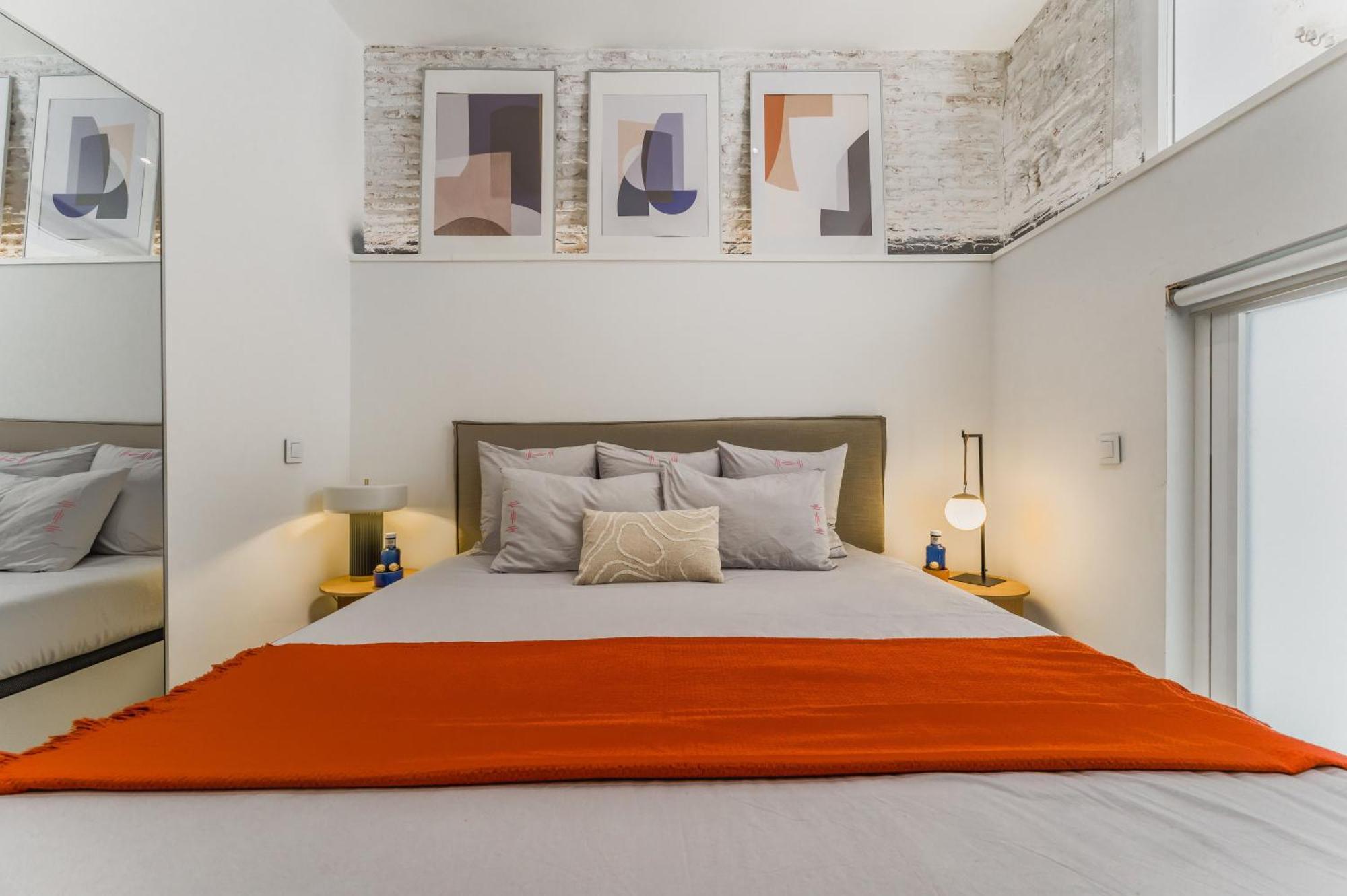 3min Walk - Retiro & Atocha - Luxury District And Desk Apartment *