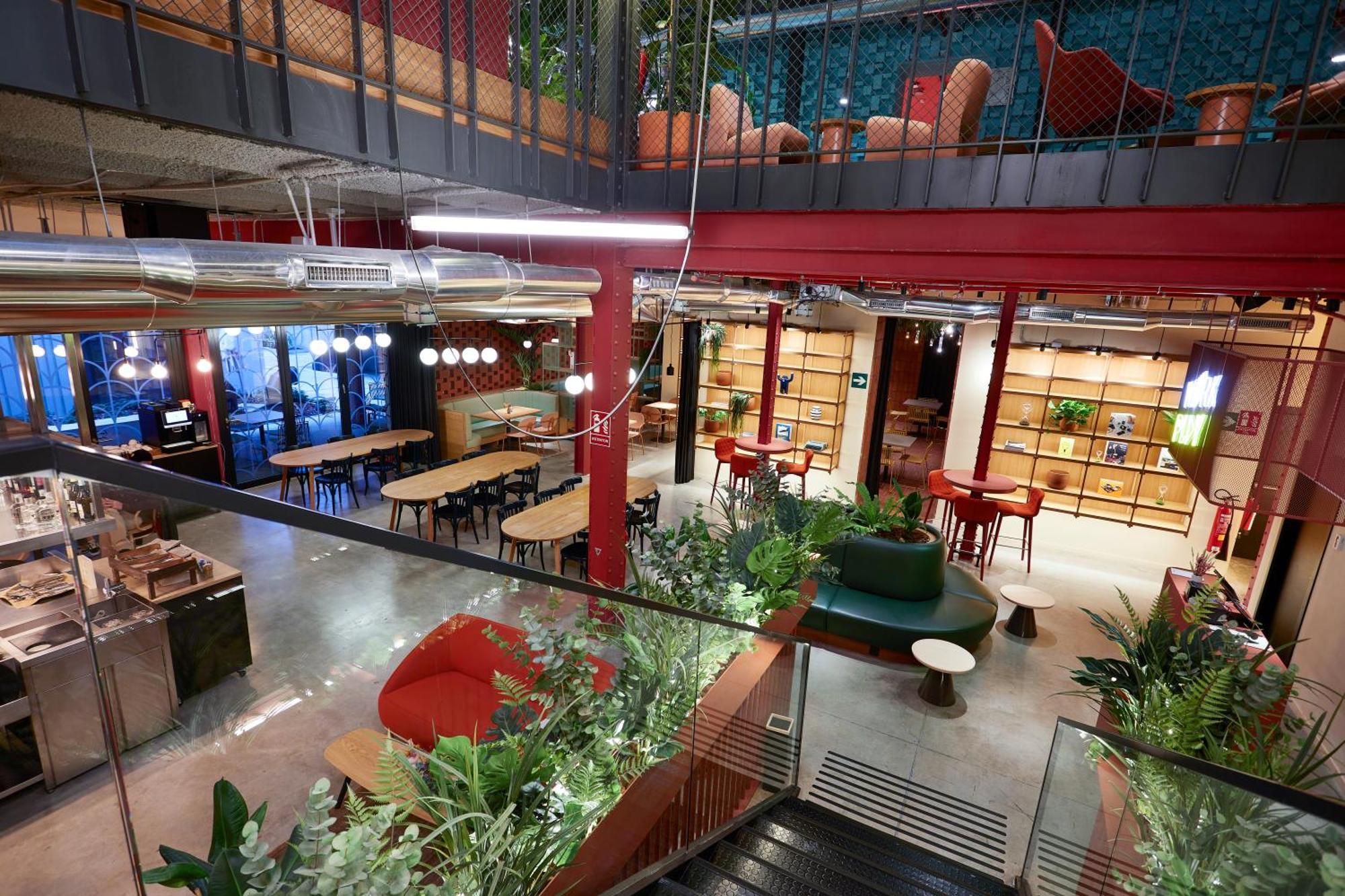 Aparthotel The Social Hub Extended Madrid