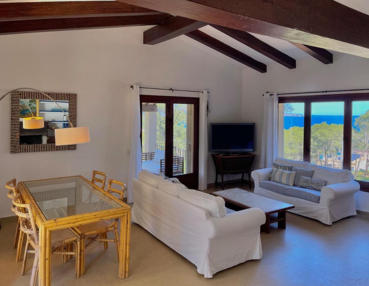Villa Cala Del Rey In Sa Riera, Costa Brava *
