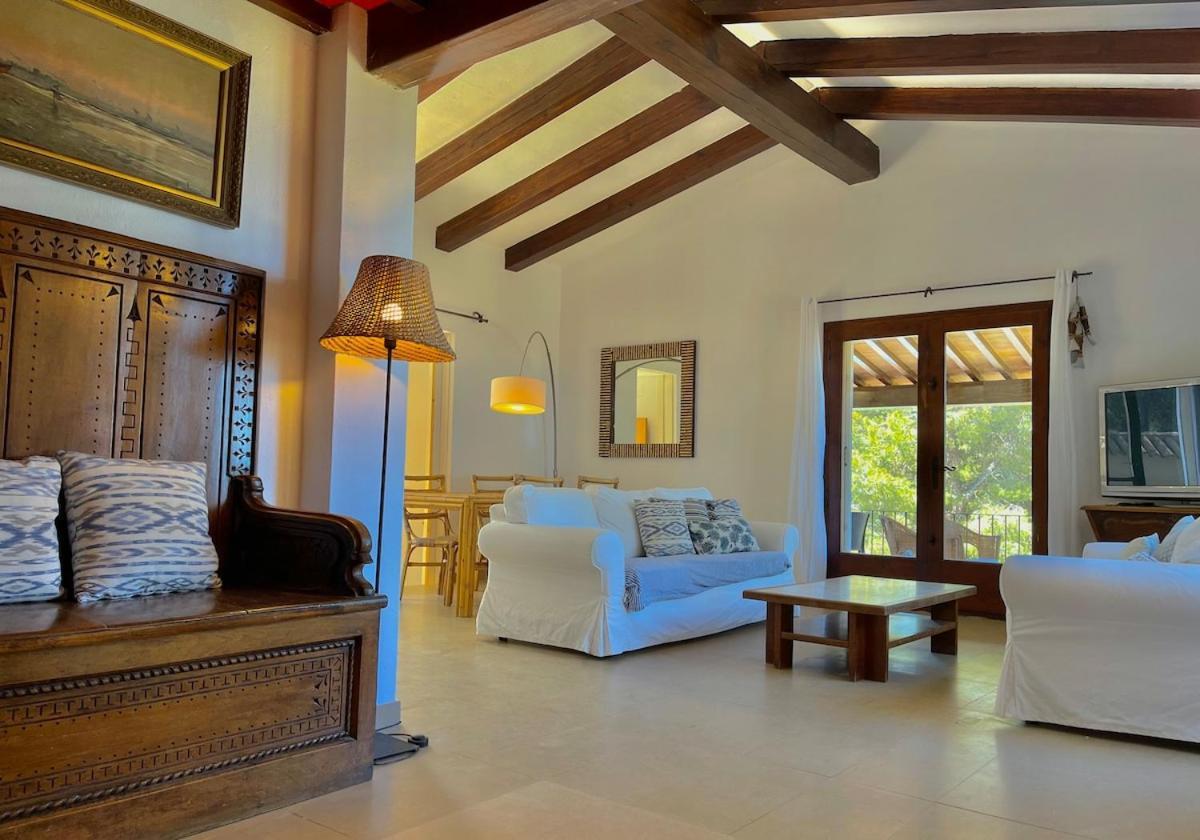 Villa Cala Del Rey In Sa Riera, Costa Brava *