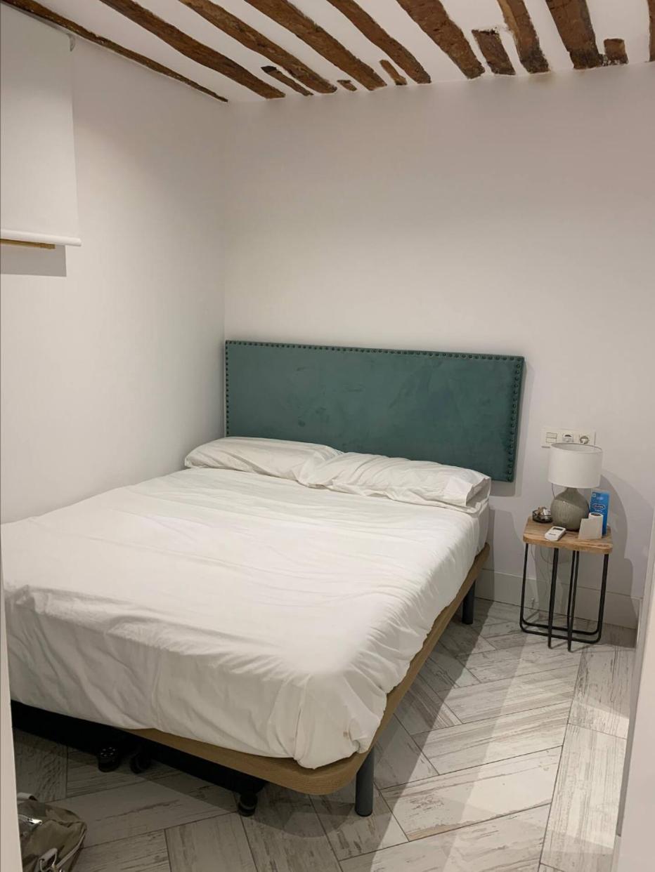 Modern & Cozy 1 Bedroom In Malasana Apartment