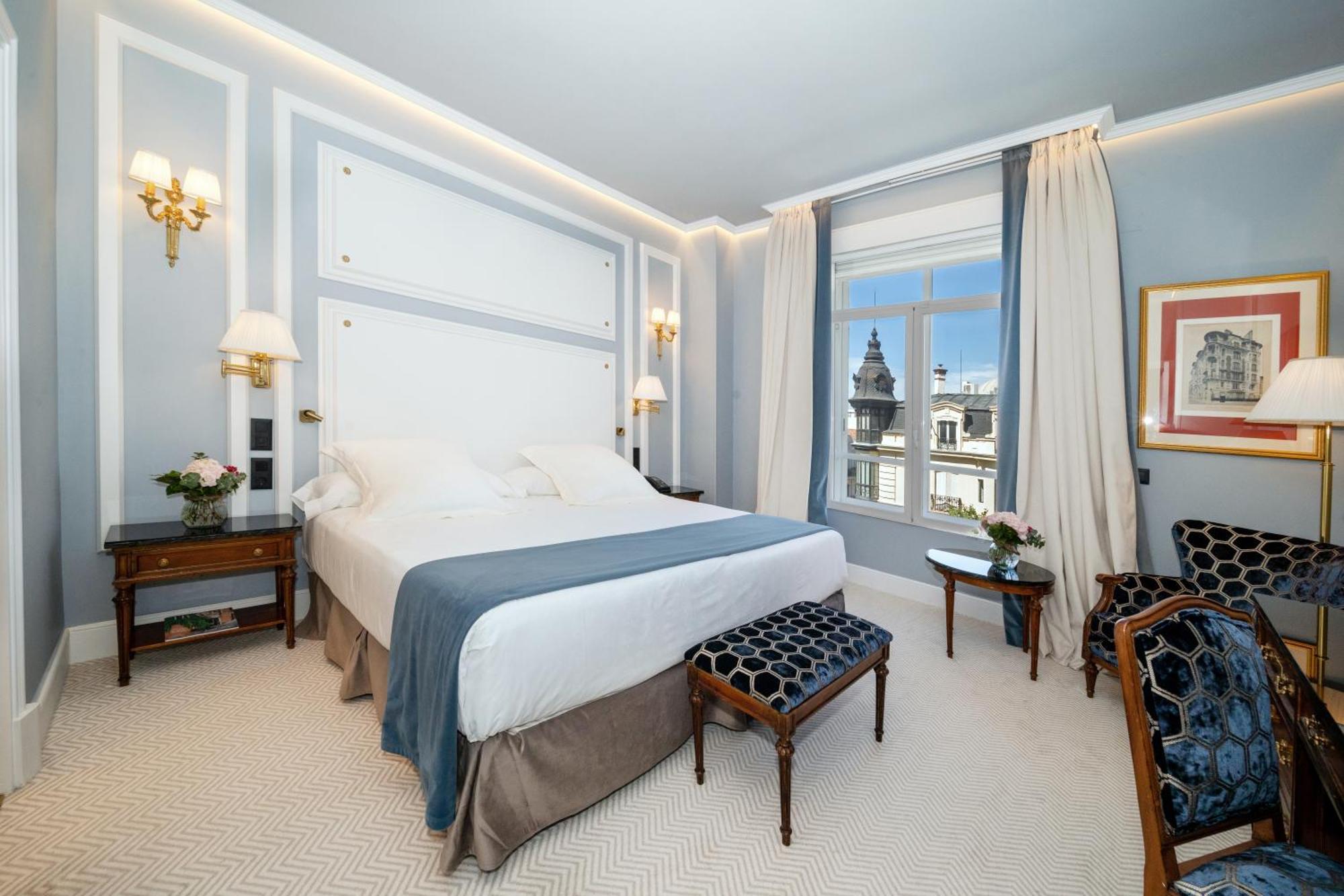 Hotel Wellington & 5*