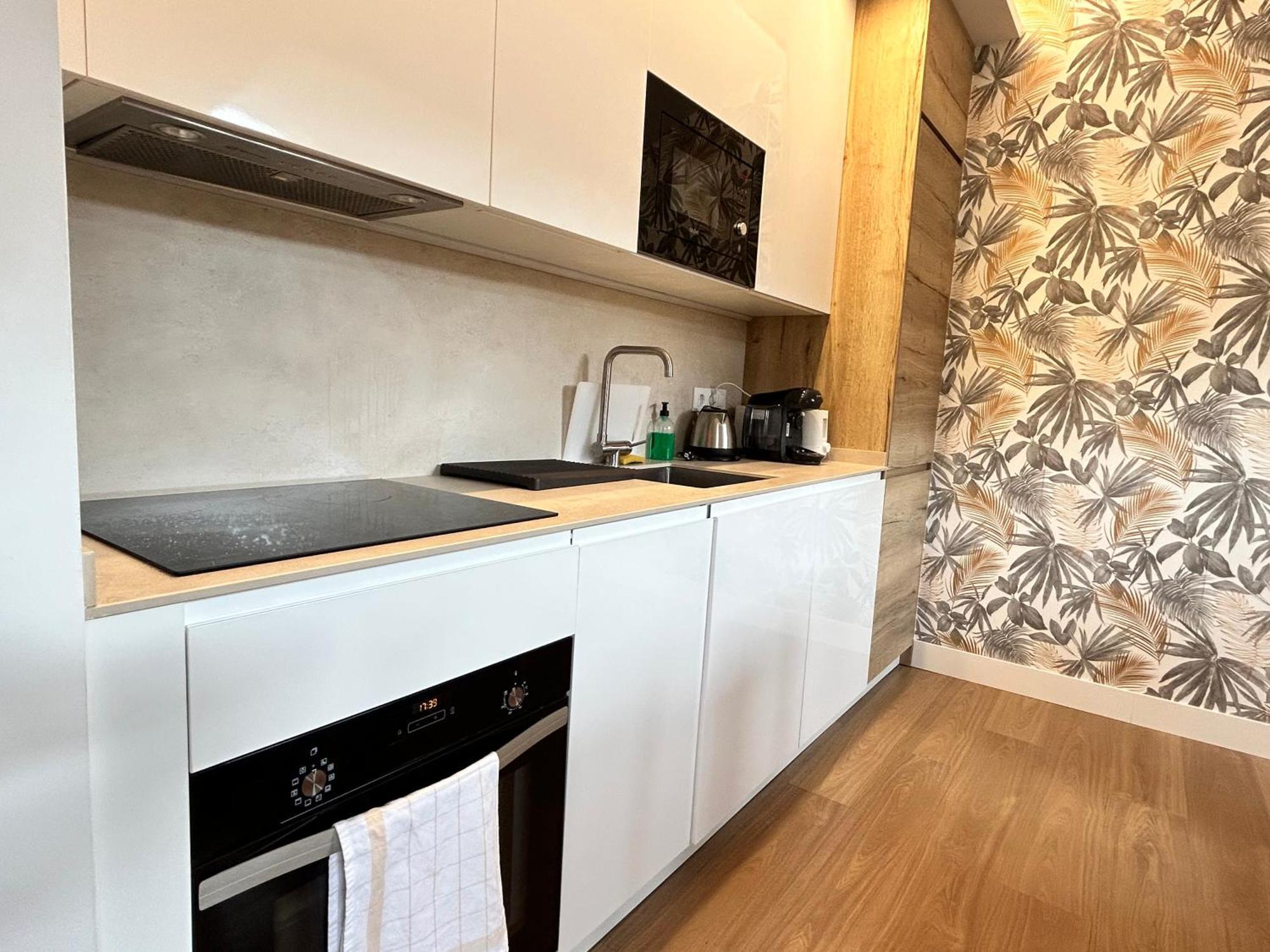 Apartment Near Puerta Del Sol