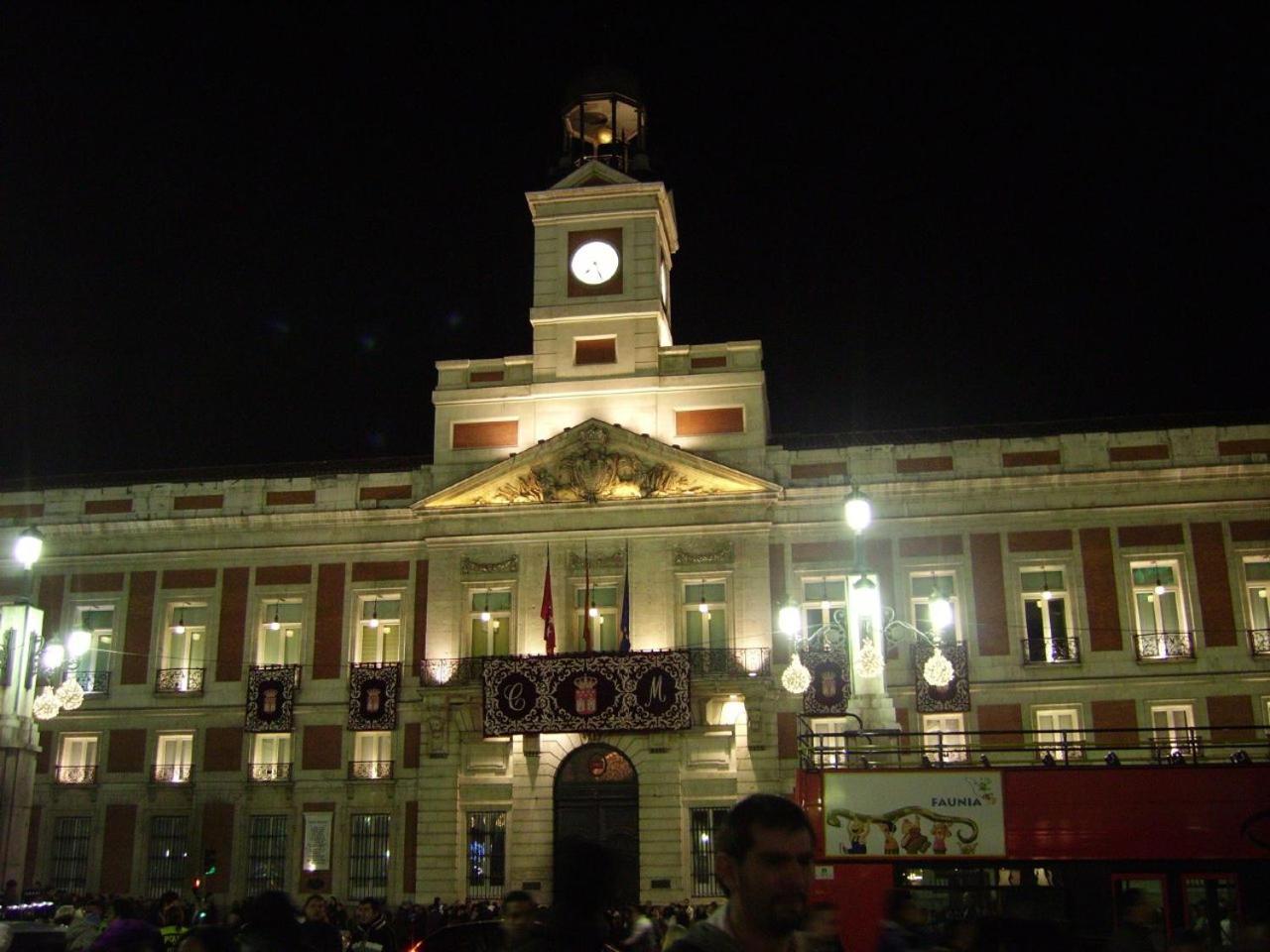 Carretas Puerta Del Sol Tph Madrid