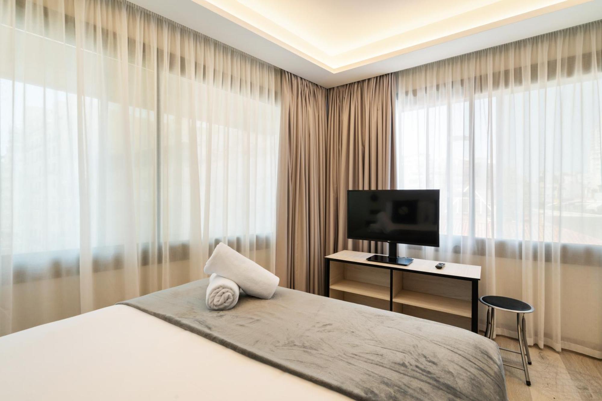 Apartment Dobo Callao *