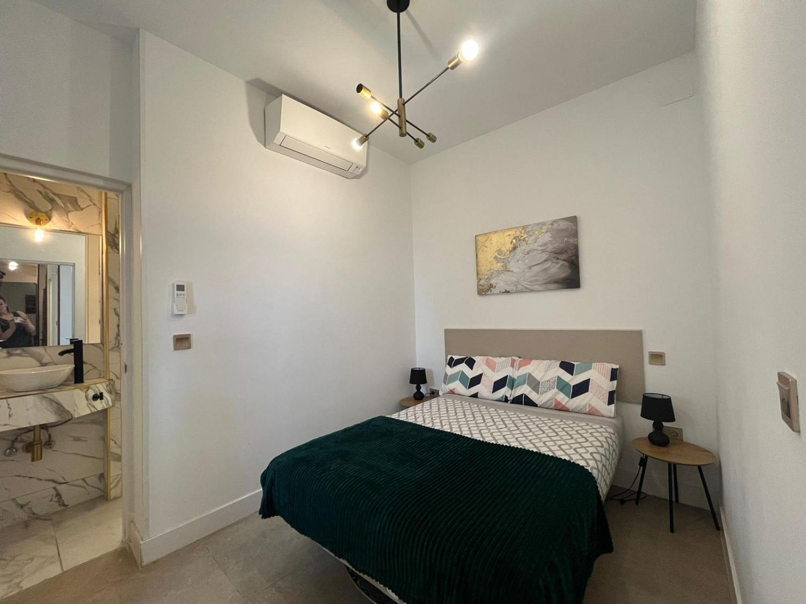 Loft12 Luxury Plaza Mayor Apartment