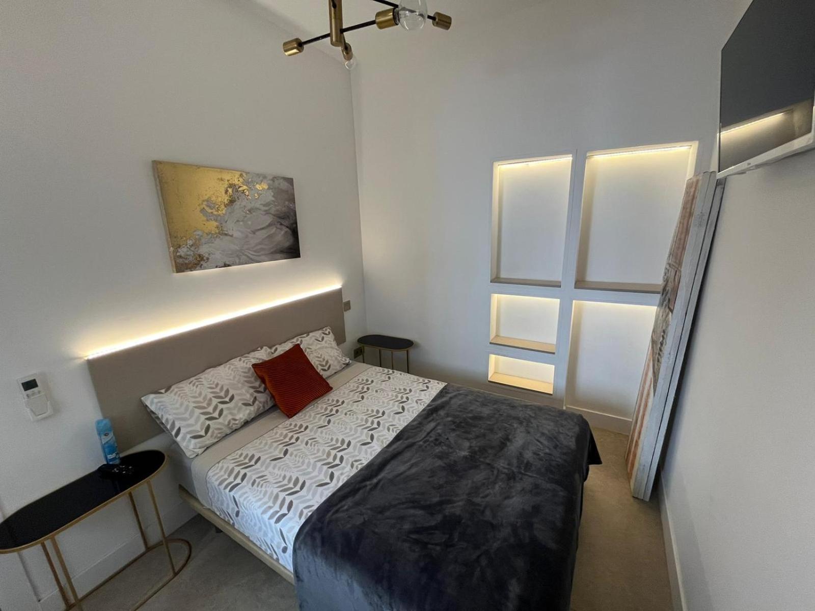Loft12 Luxury Plaza Mayor Apartment