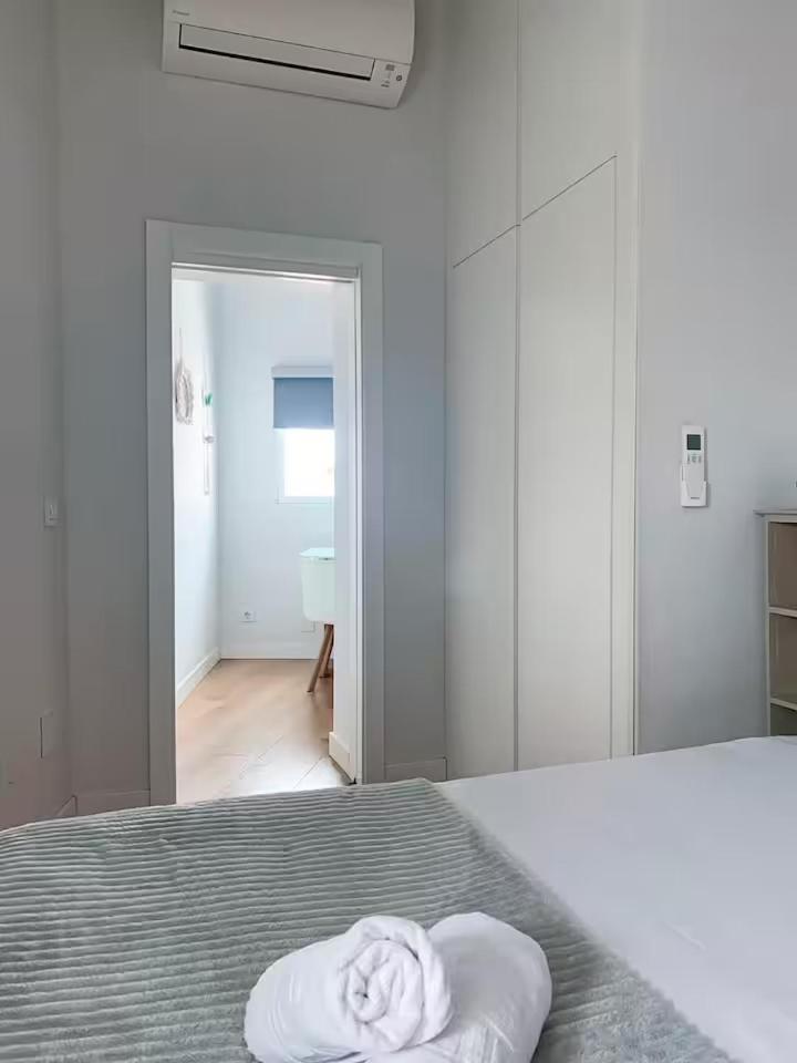 Apartment Barrio De Letras - Buhardilla En El Centro