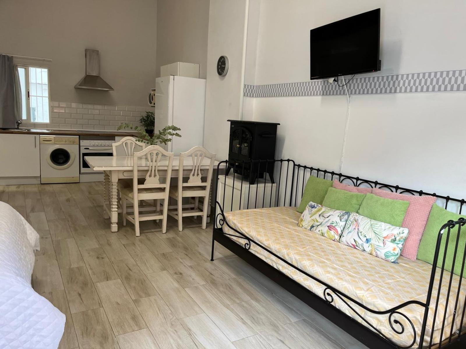 Estudio En Acogedor Madrid