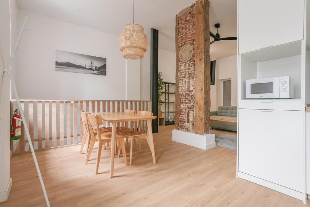 Modern Duplex-2bedrooms 3baths-palacio Apartamento