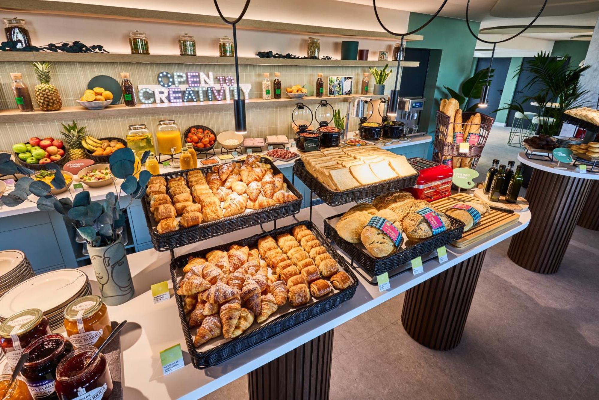 Ibis Styles Airport Valdebebas Madrid