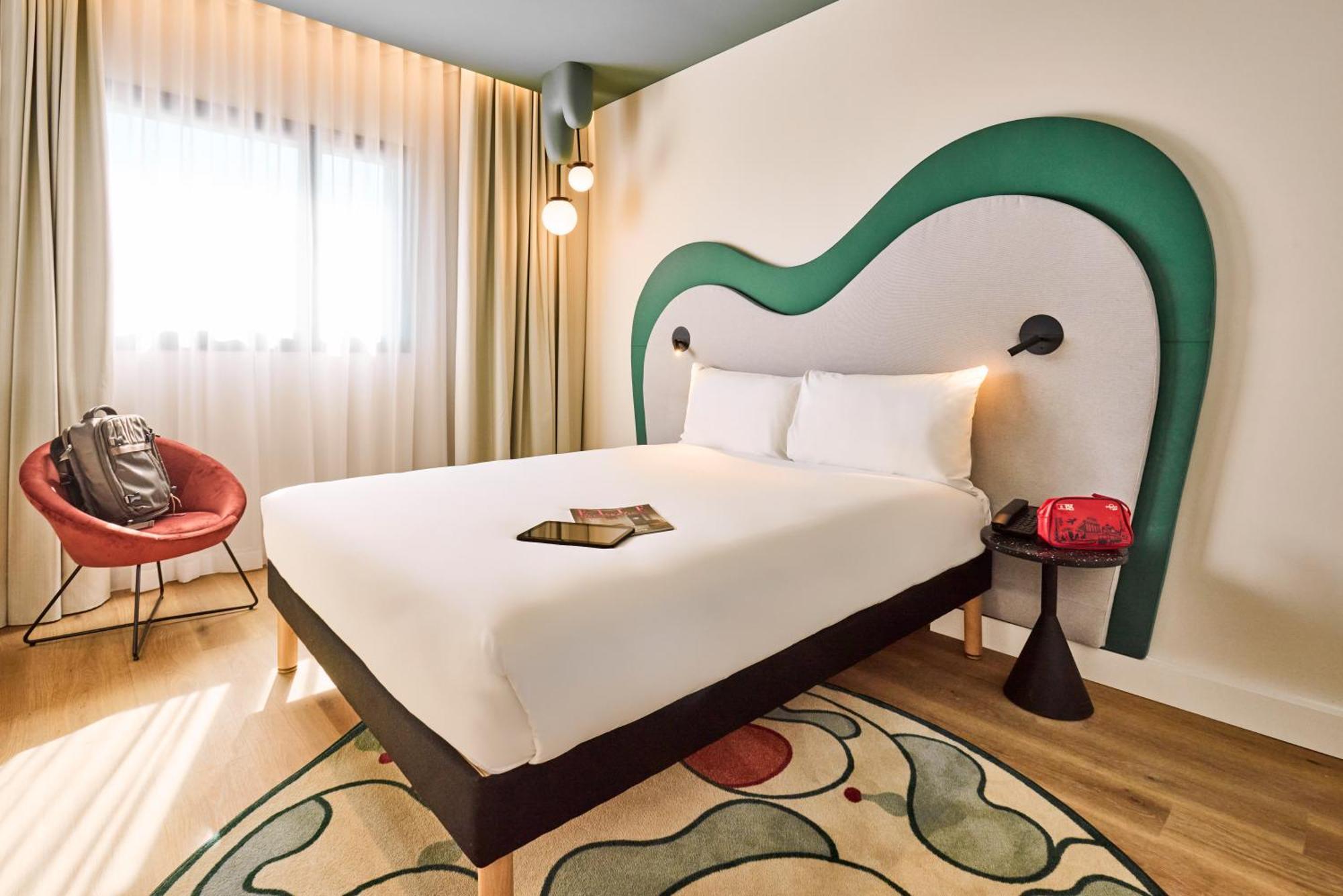 Ibis Styles Airport Valdebebas Hotel 3*