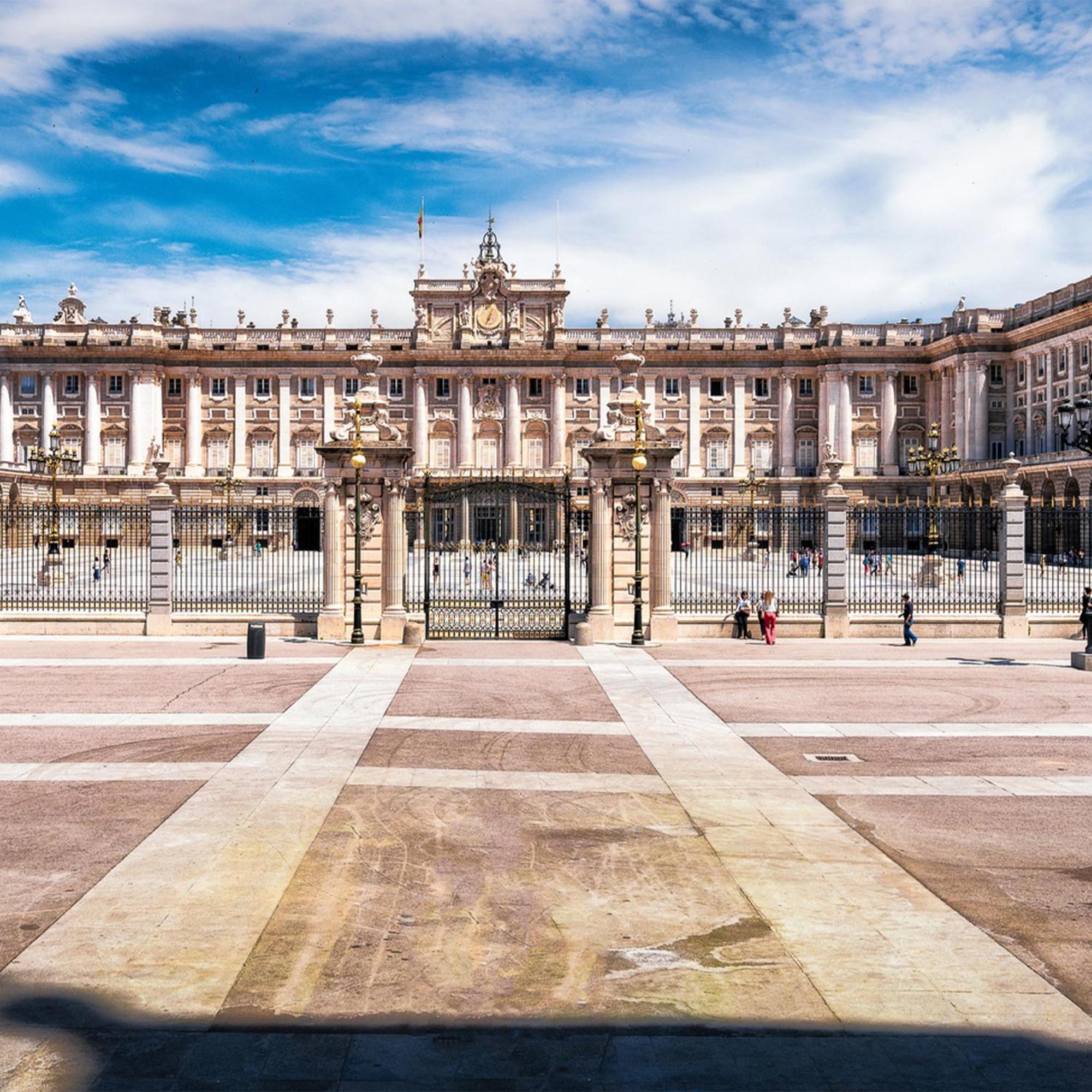 Carretas Puerta Del Sol Tph Apartment