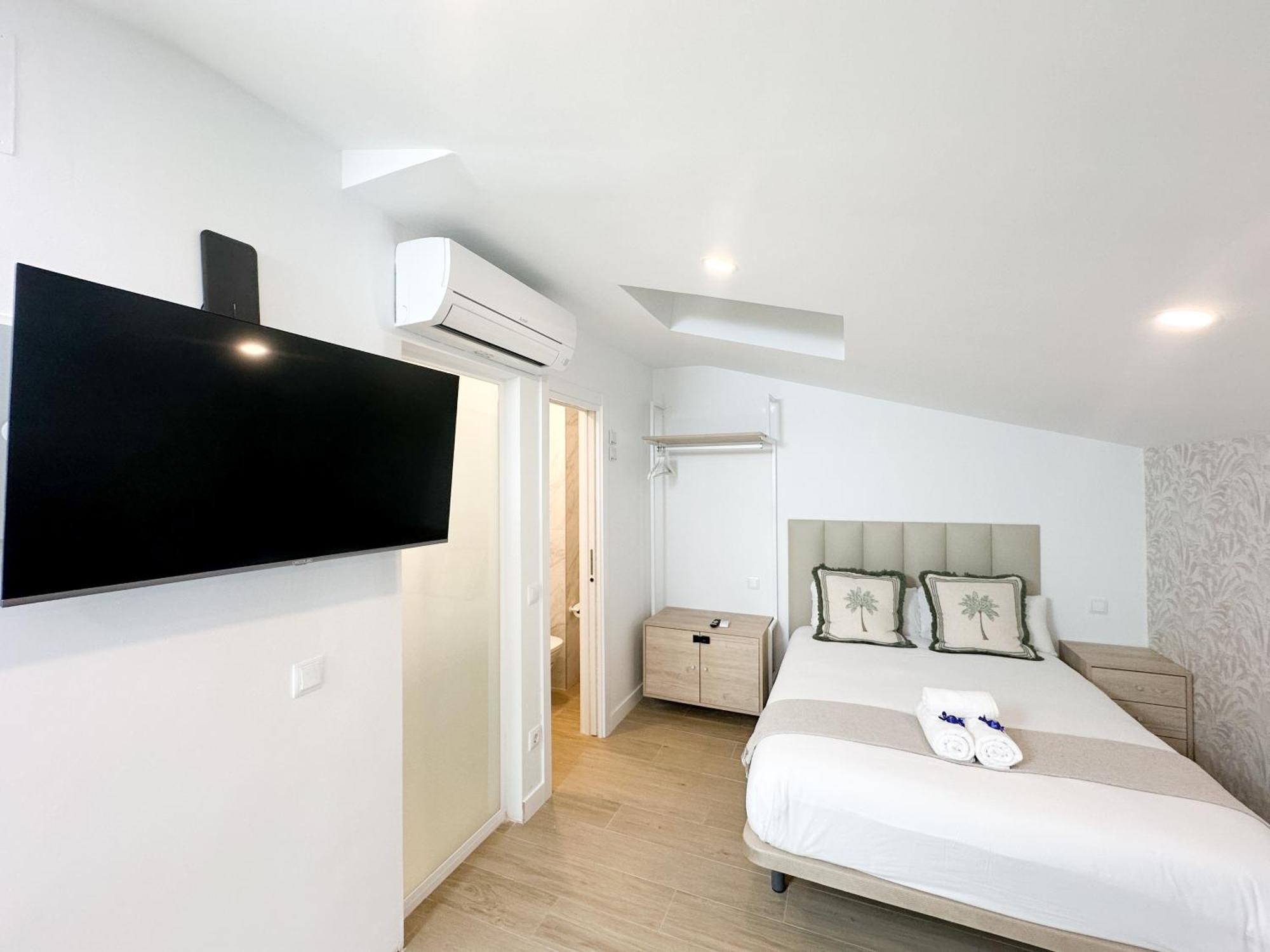 Apartment Andres Tamayo Av America