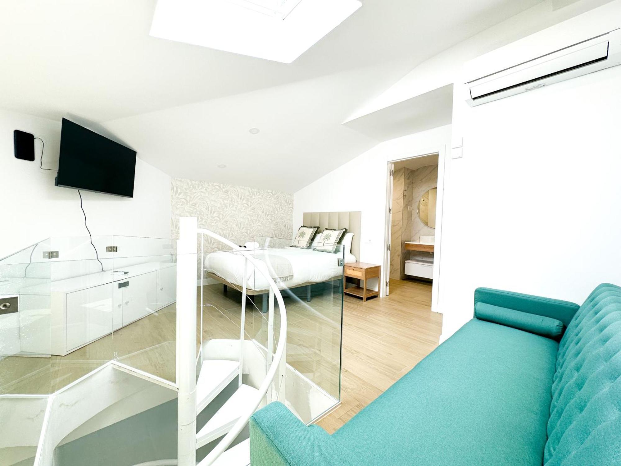 Apartment Andres Tamayo Av America *