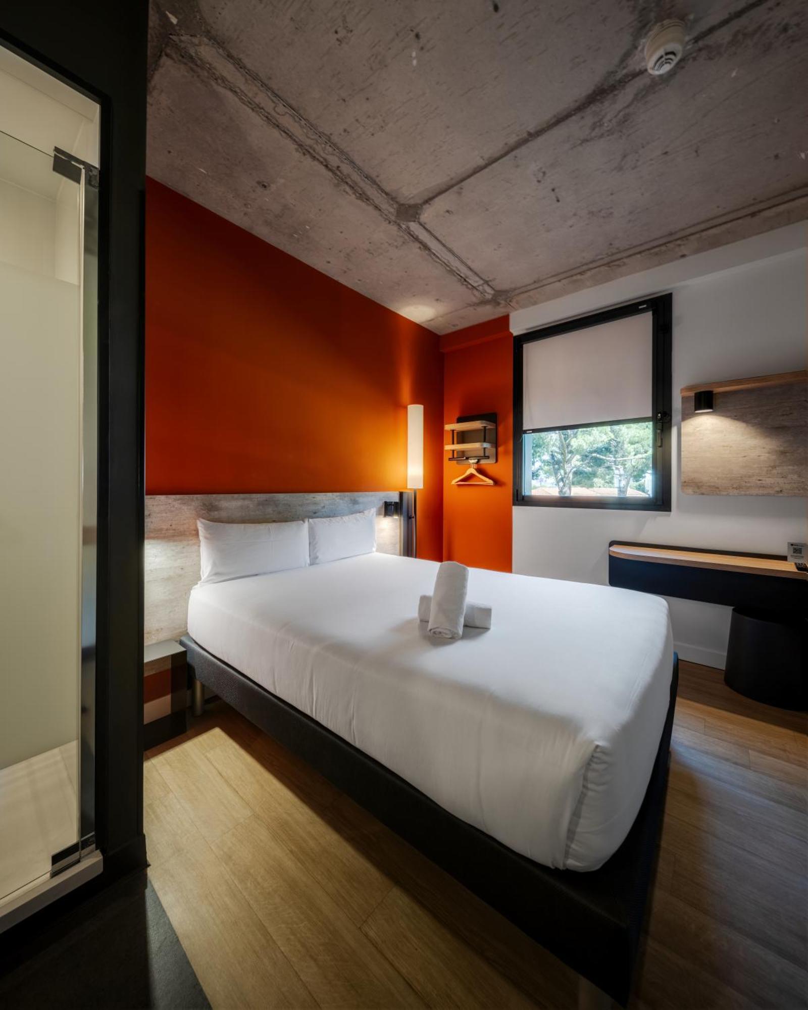 Ibis Budget Aeropuerto * Madrid