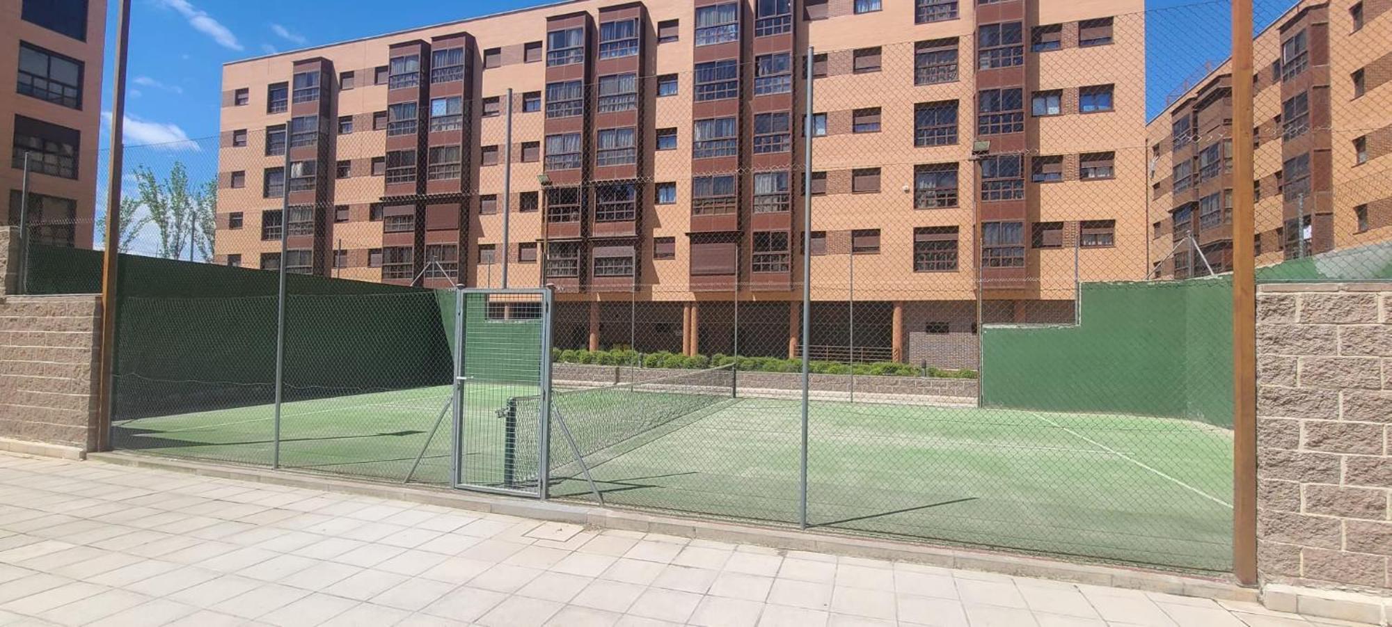 Apartment Piso Con Piscina Cerca Del Aeropuerto By Bebalmy