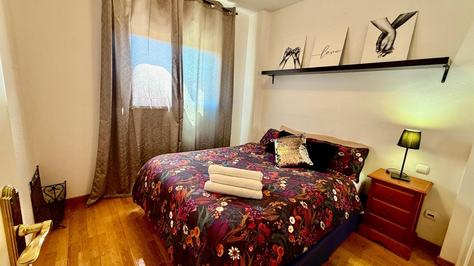 Ole Ifema, Aeropuerto Apartamento