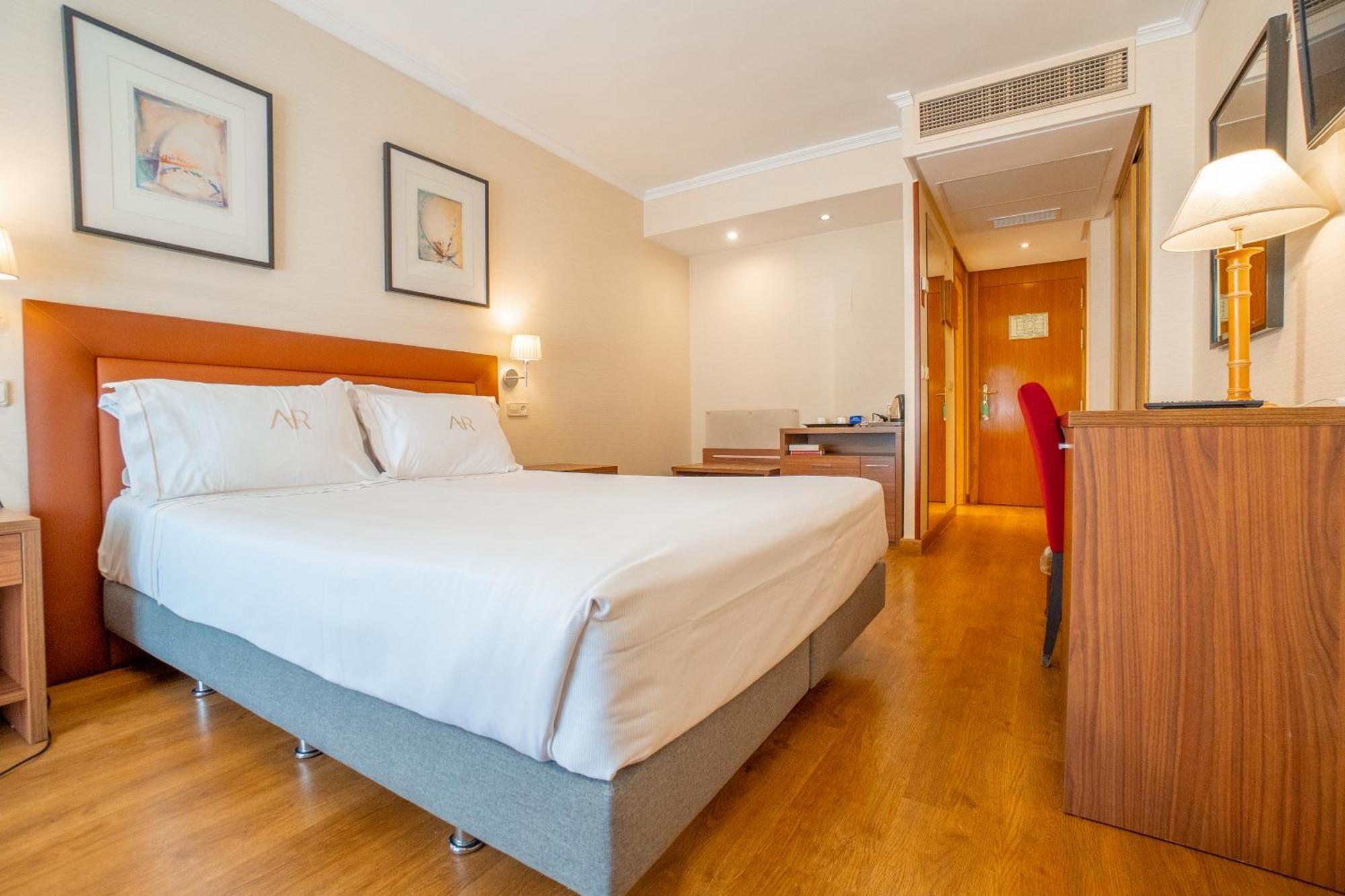Aparthotel Aparto-hotel Rosales 3*