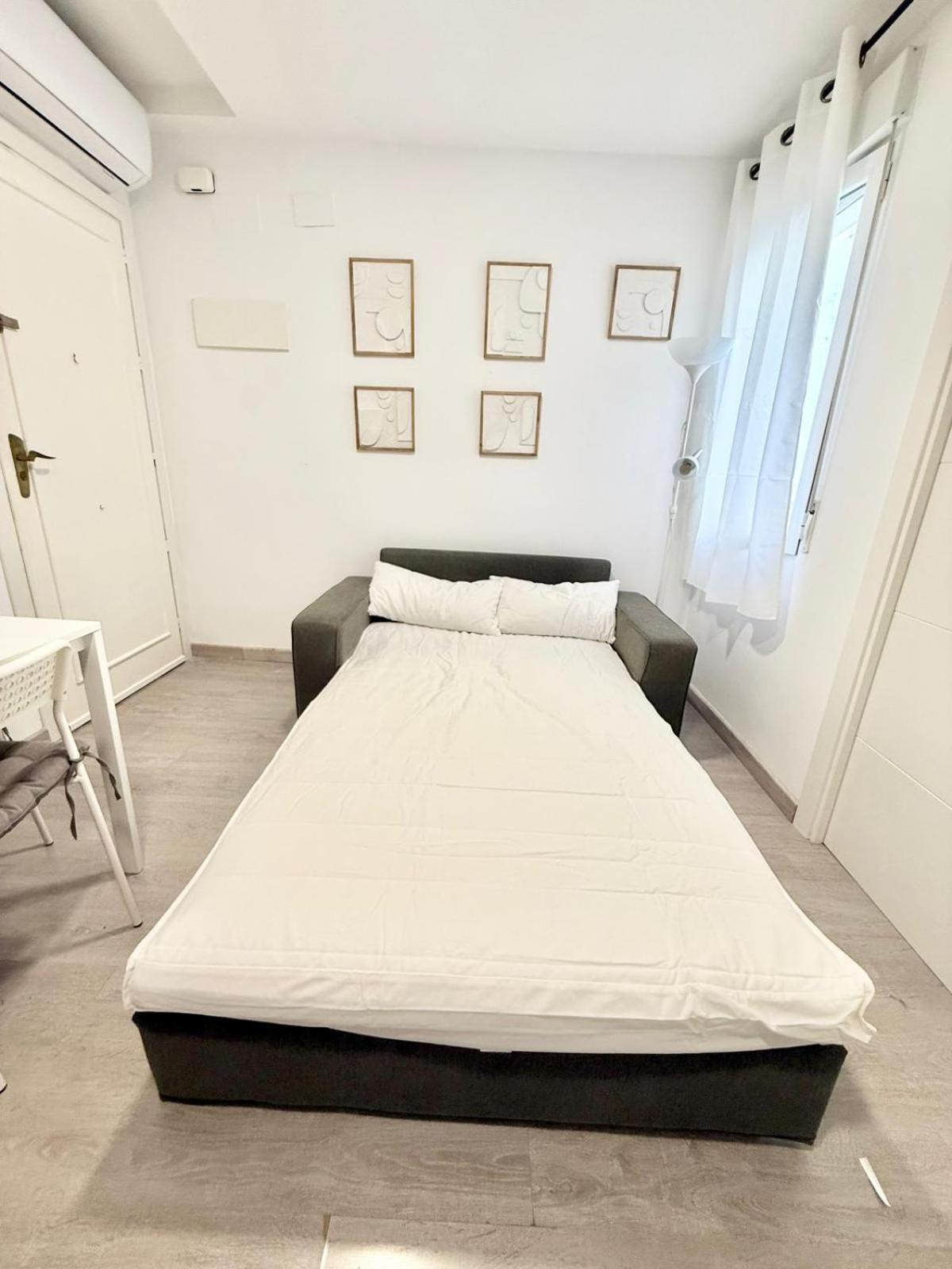 Apartment Amch Metro Avenida De America 11