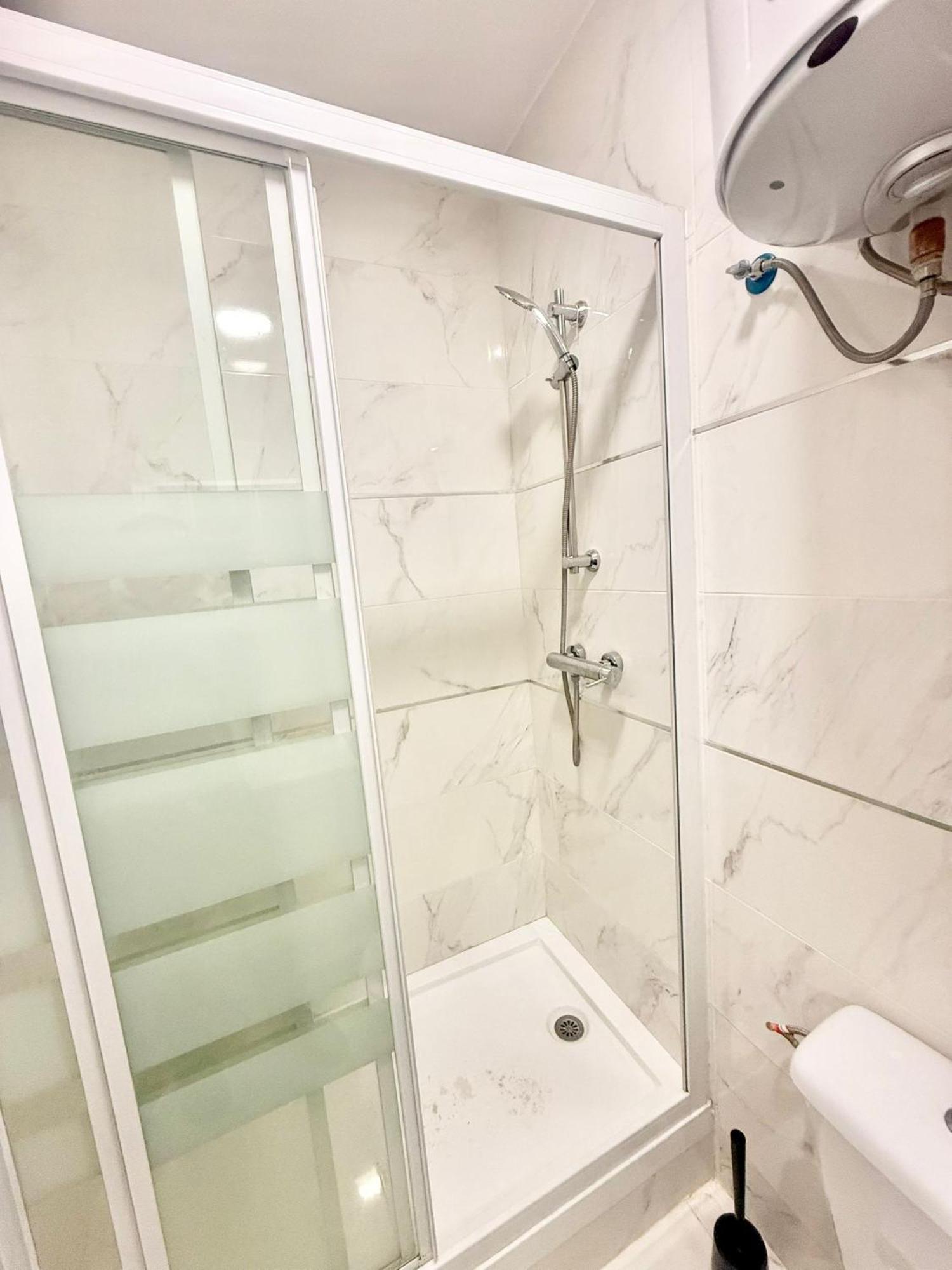 Apartment Amch Metro Avenida De America 11