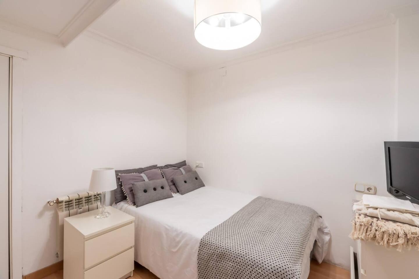 Moderno En Chamberi Apartment Madrid