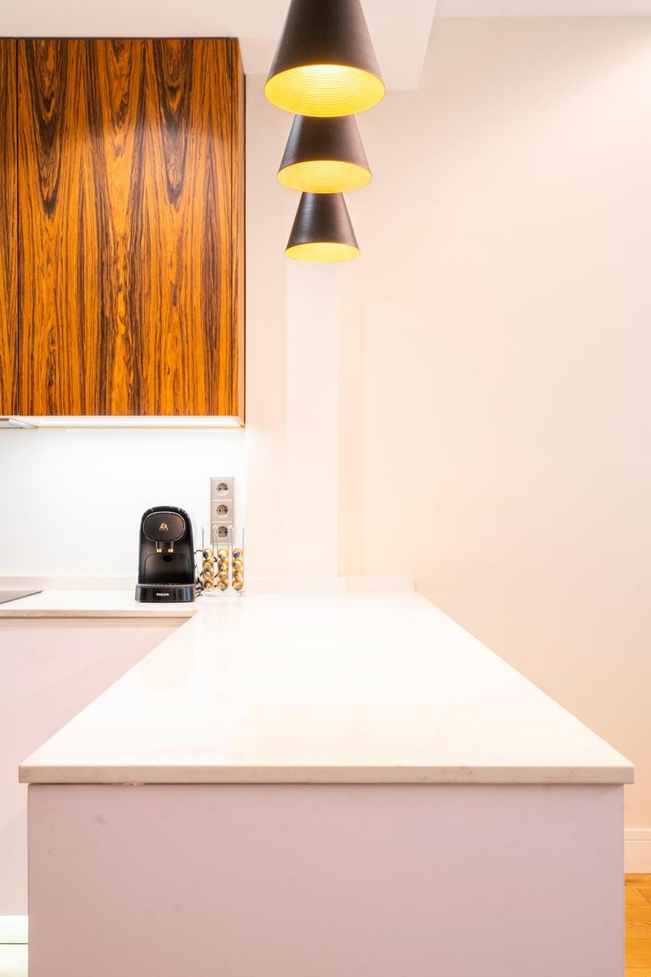 V73 Elegance & Comfort - Luxury In Barrio Salamanca Apartment *