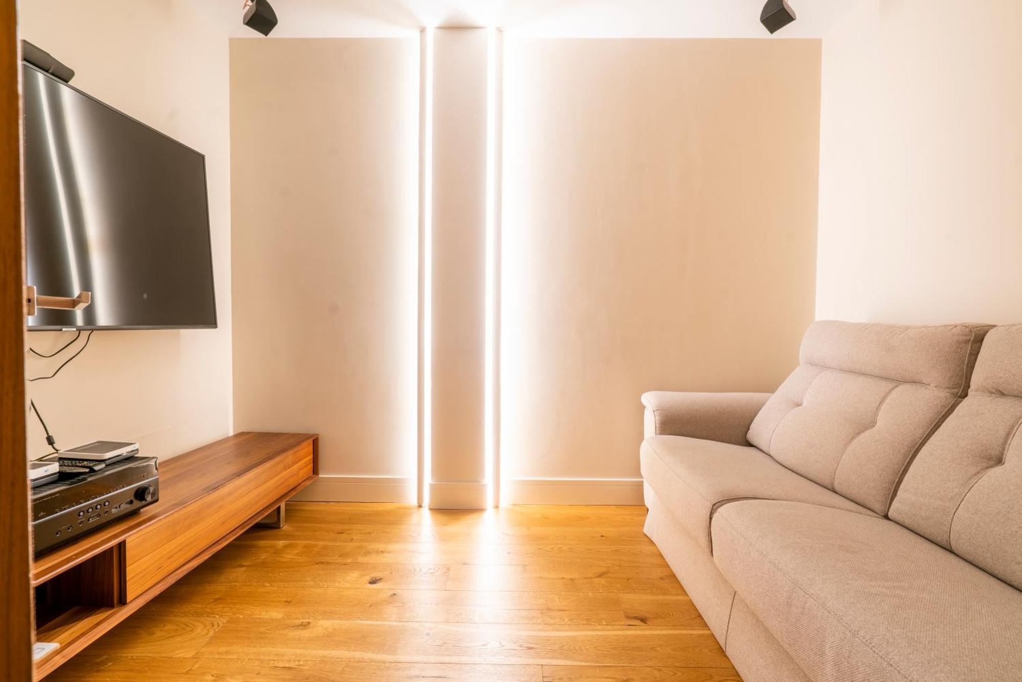 V73 Elegance & Comfort - Luxury In Barrio Salamanca Apartment