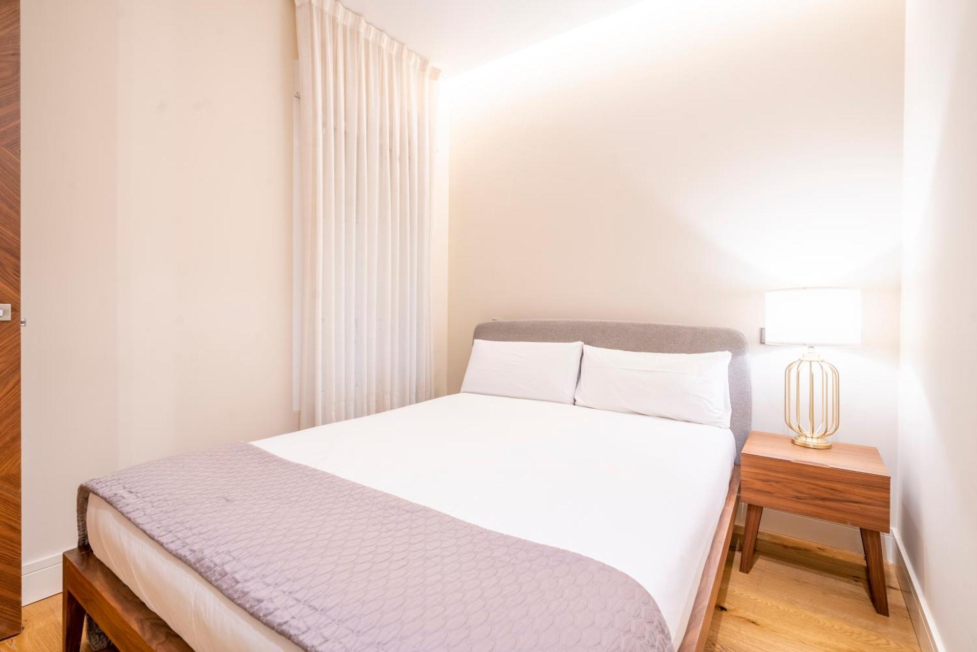V73 Elegance & Comfort - Luxury In Barrio Salamanca Apartment