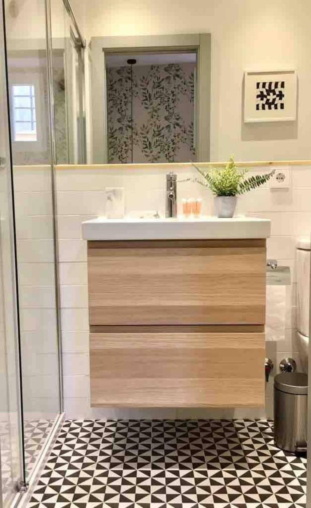Sophisticated Brand New Flat