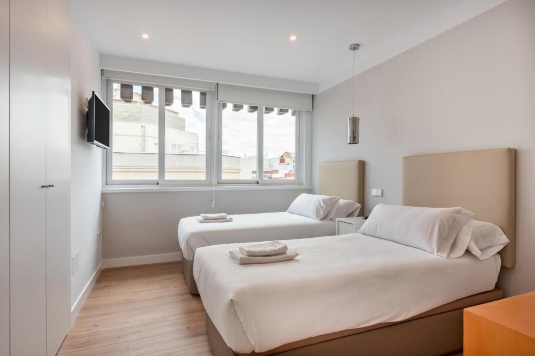 2 Bedroom 2 Bathroom Furnished - Salamanca - Bright & Stylish - Mintystay Apartment Madrid
