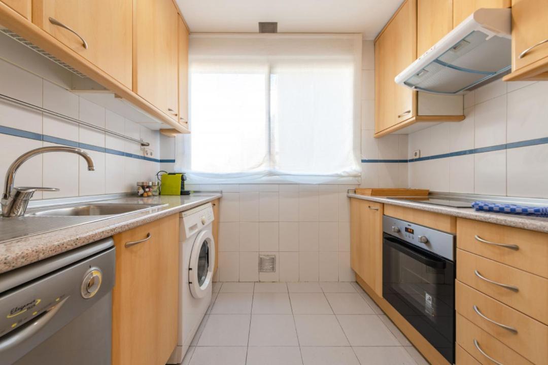 2 Bedrooms 2 Bathrooms Furnished - Malsana - With Pool - Mintystay * Madrid