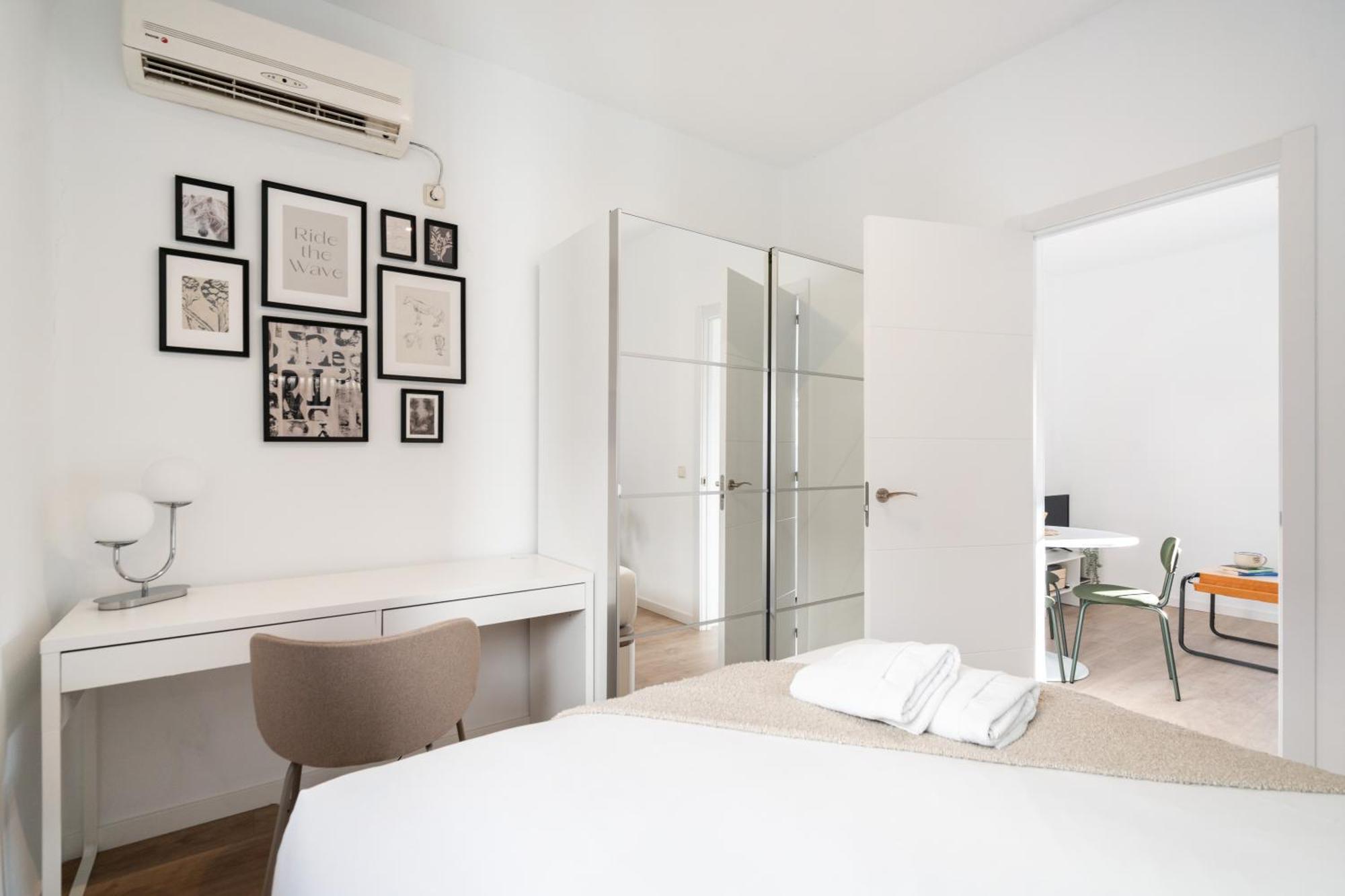 Retiro White Apartment